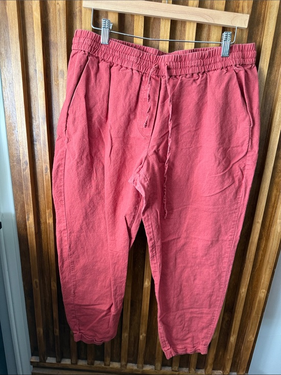 J. Crew Factory Pants - J. Crew Linen Cotton Tapered Leg Drawcord Pants. 14